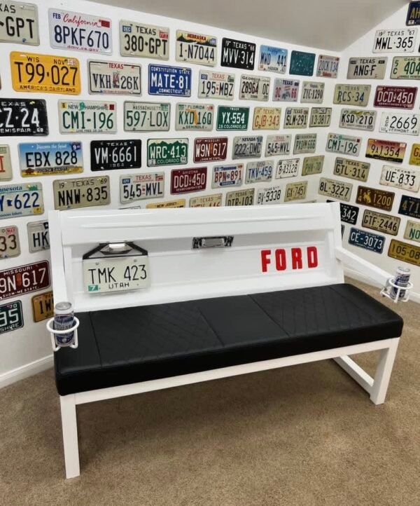 Screenshot Custom White & Black Ford Bench