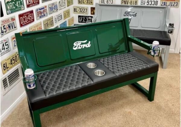 Screenshot Custom Forest Green Ford Bench