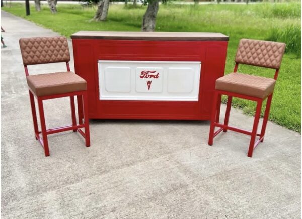 Custom Ford Bar Set